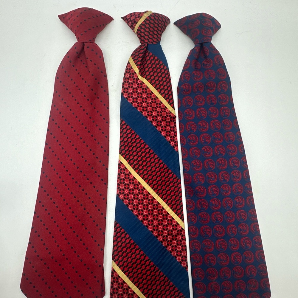 Vintage 1970s Polyester Golden Clasp Red and Blue Men's Clip on Ties Set